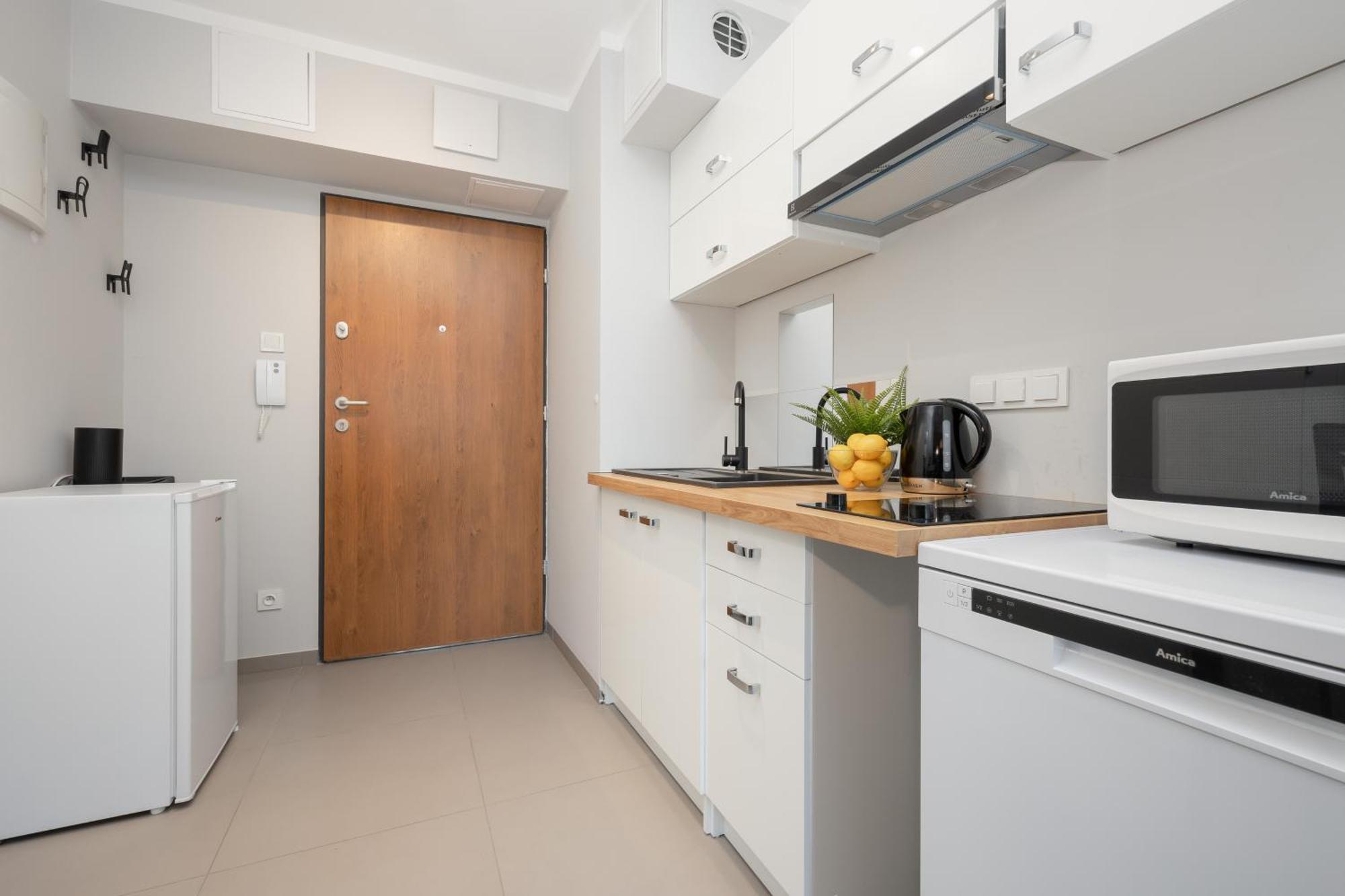 Warsaw Praga Kokoryczki Apartments With Parking By Noclegi Renters Exterior foto